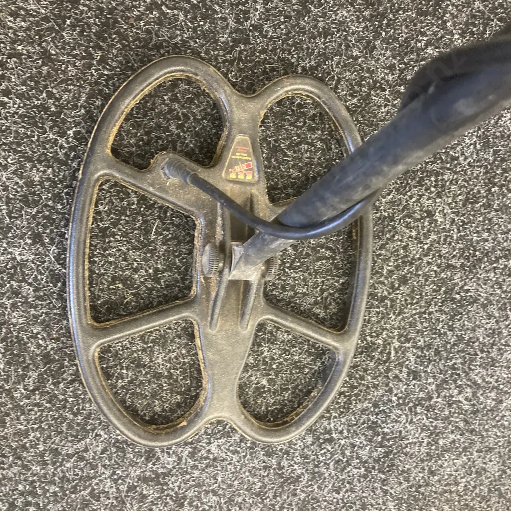Fisher M-Scope Metal Detector Image 1++