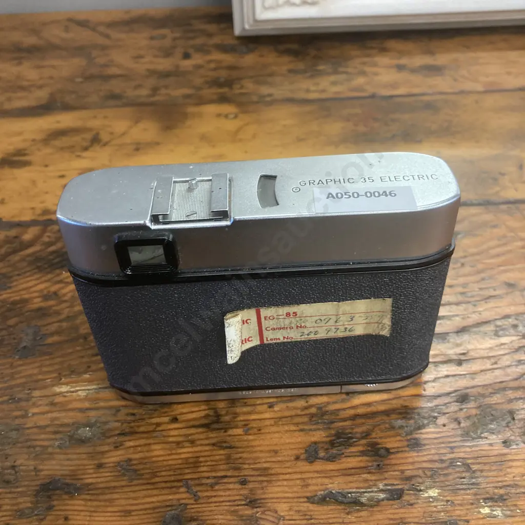 Graflex Graphic 35 Electric Camera Image 1++