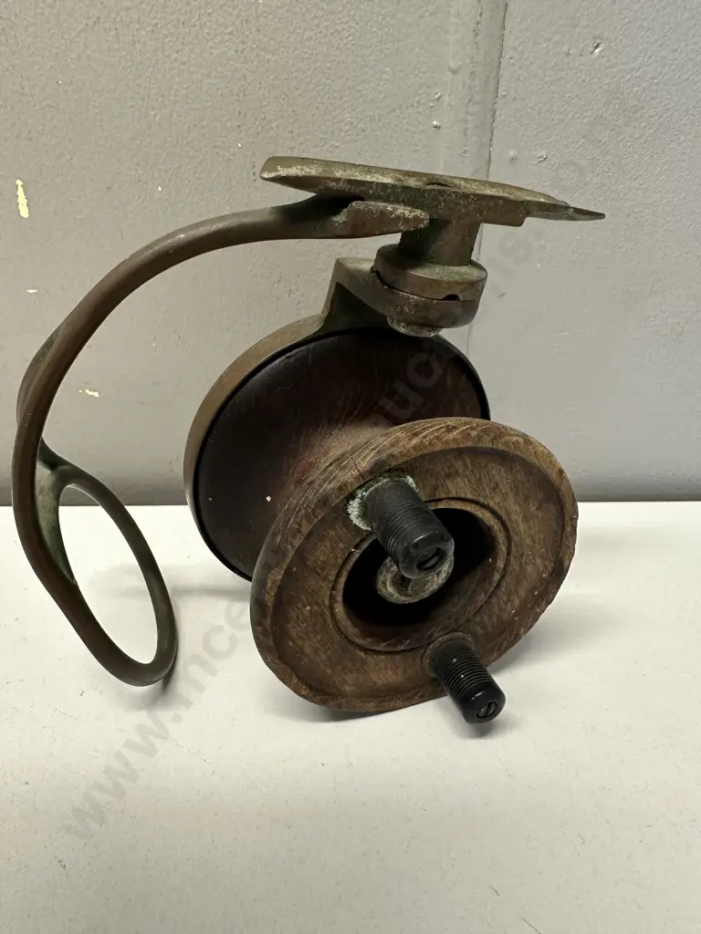 Lees Lixall Wood & Brass Sidecast Reel c1920, Australian Silky Oak, Bakelite Knobs Image 1++
