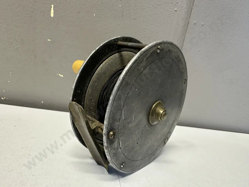 Rare ARMY & NAVY (LONDON) Special Pattern 4″ HERCULES Salmon Fly Reel, "A&N CSL Makers 105 Victoria St, Westminster" Image 1++