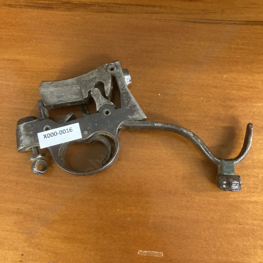 Vintage Vickers? Trigger Mechanism Stamped V1688-2 Image 1++