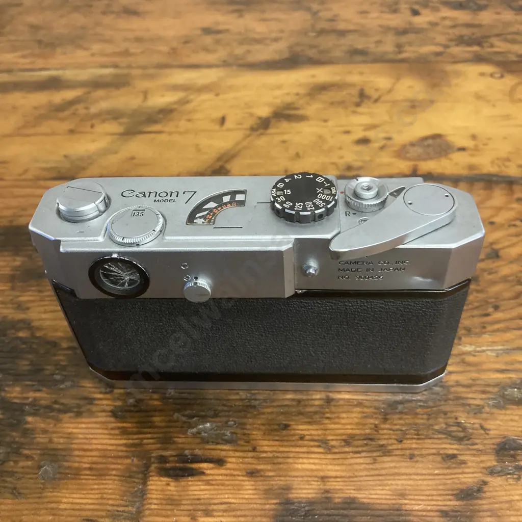 Canon Model 7 Rangefinder 35mm Film Camera from JAPAN #980426, (1961 - 1964), Leica Screw Mount Image 1++