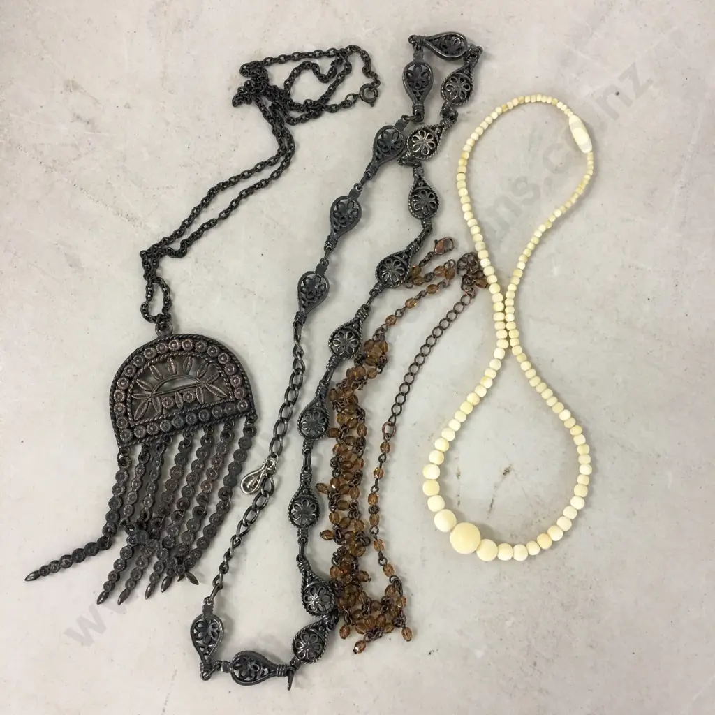 Assorted Vintage Necklaces  Image 1++