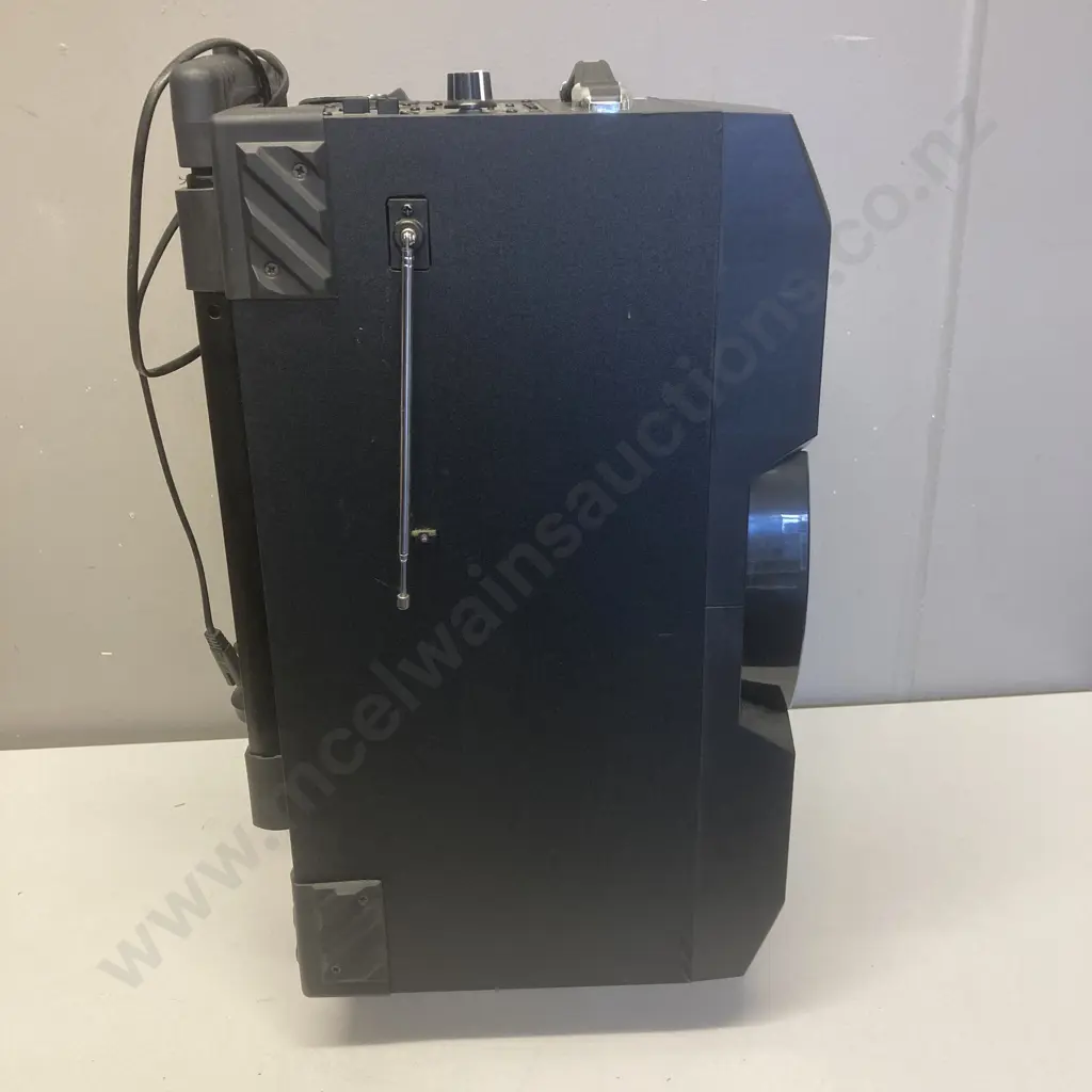 Veon PA Speaker System, Model SR06163 Image 1++