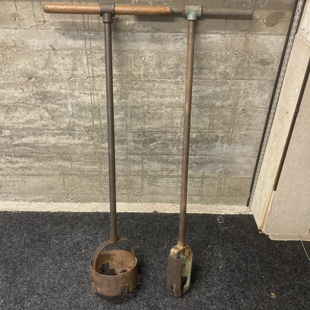 Vintage Hardy Pick Sheffield England Post Hole Borer Manual Auger Dia 20cm & Small Manual Auger 11cm Image 1++