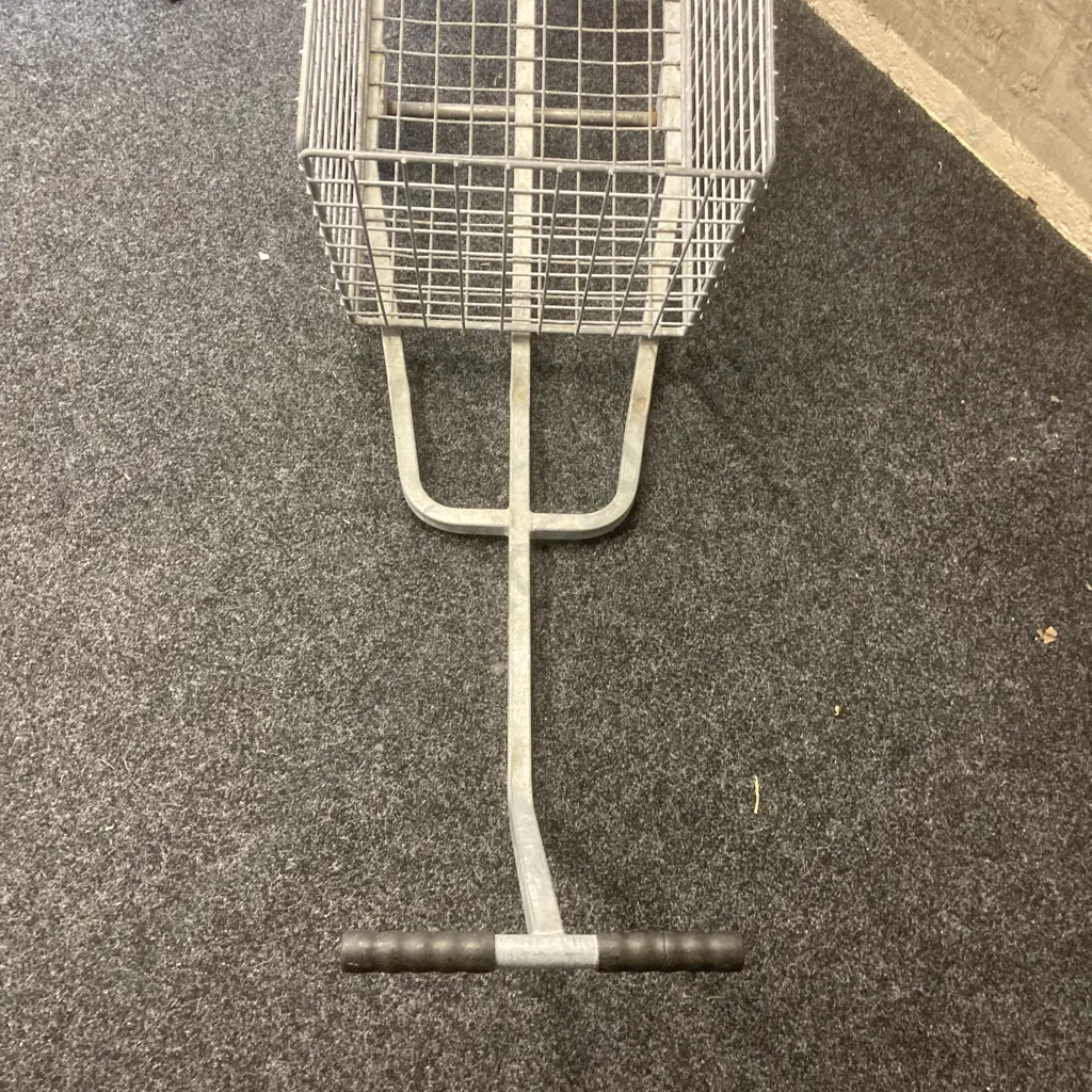 Galv Steel & Mesh Handcart With Solid Rubber Tyres 150 x 54 (Cage H49 W77 D47cm) Image 1++