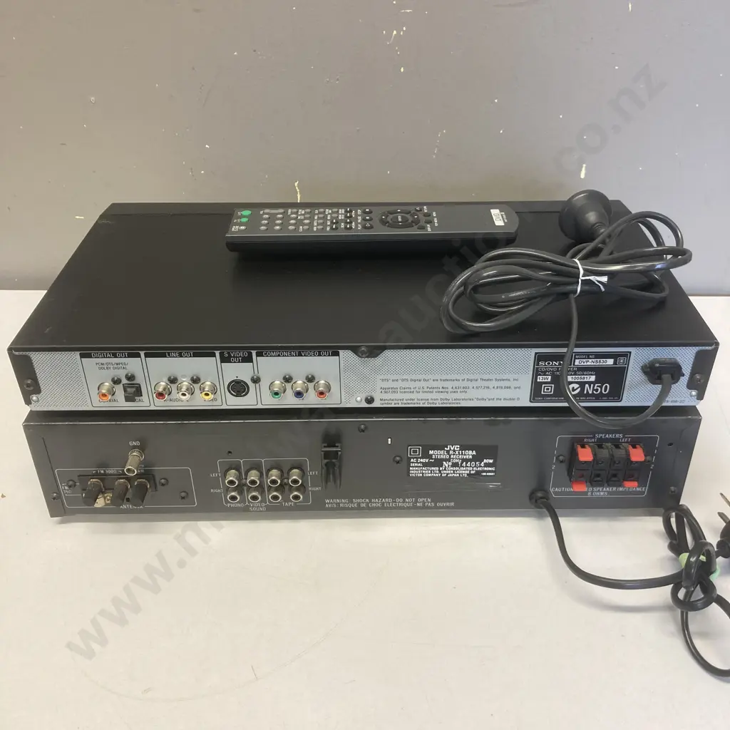 Sony DVD Player With Remote Control. JVC RX110 Digital Synthesizer Stereo Receiver Image 1++