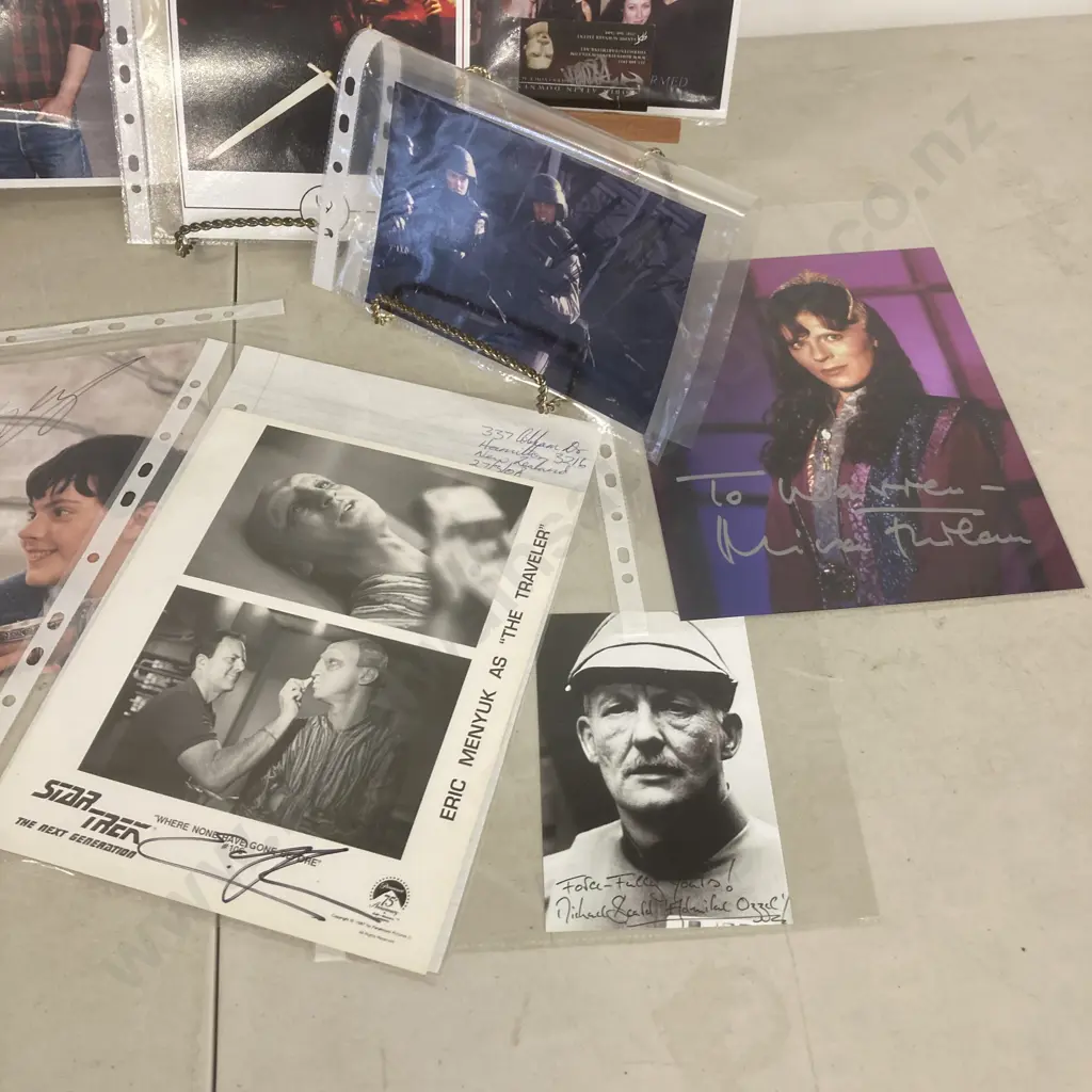 Sci Fi, Star Trek, Buck Rogers, Starship Troopers Etc Autographs, Signed Photos Etc Image 1++