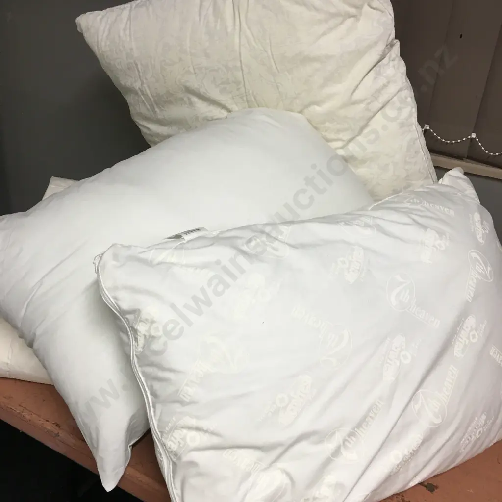 King Size Duvet Inner, Euro Pillow Etc Image 1++