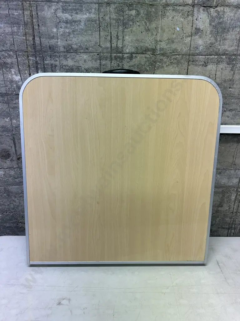 Small Fold Up Trestle/ Table H53,L121,D60cm. Image 1++