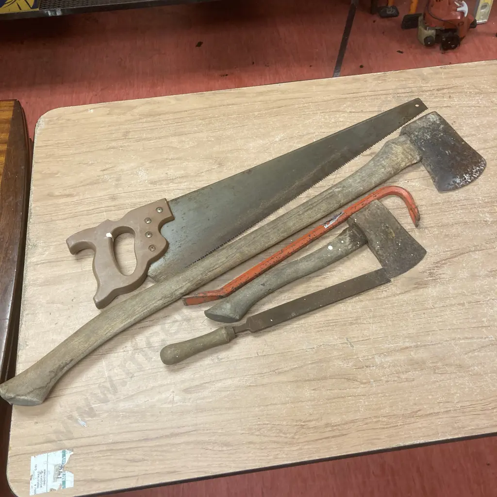 Axe, Hatchet, Crowbar, Handsaw & File Image 1++