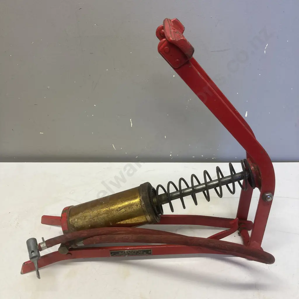 Vintage KISMET 85" Footpump - Model 32, Sheffield England Image 1++