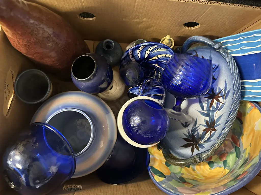 Assorted Box Lot Of Vintage Pottery Items Etc Image 1++