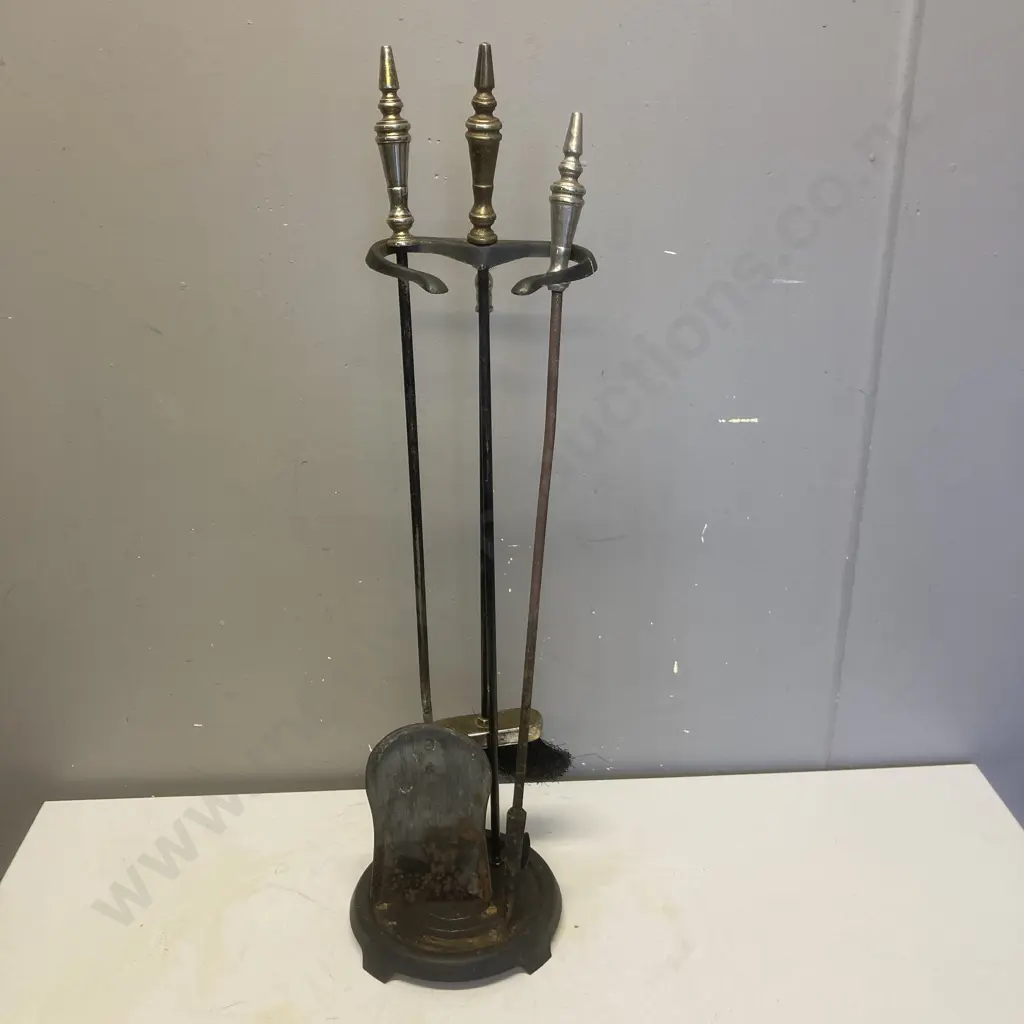 Vintage Fireside Companion Set Image 1++