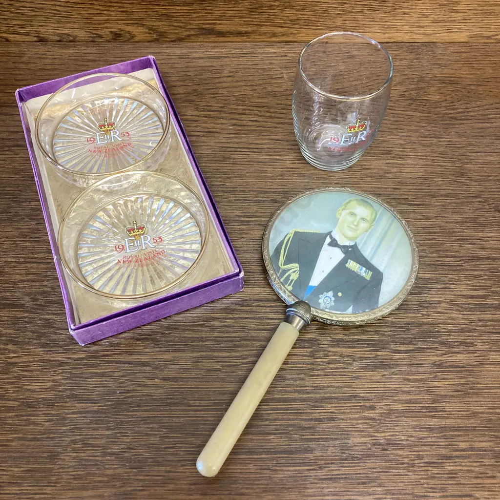 Vintage Hand Mirror With HRH. Prince Phillip On The Back, Queen Elizabeth 1953 New Zealand Visit Glass & Glass Ashtrays Image 1++