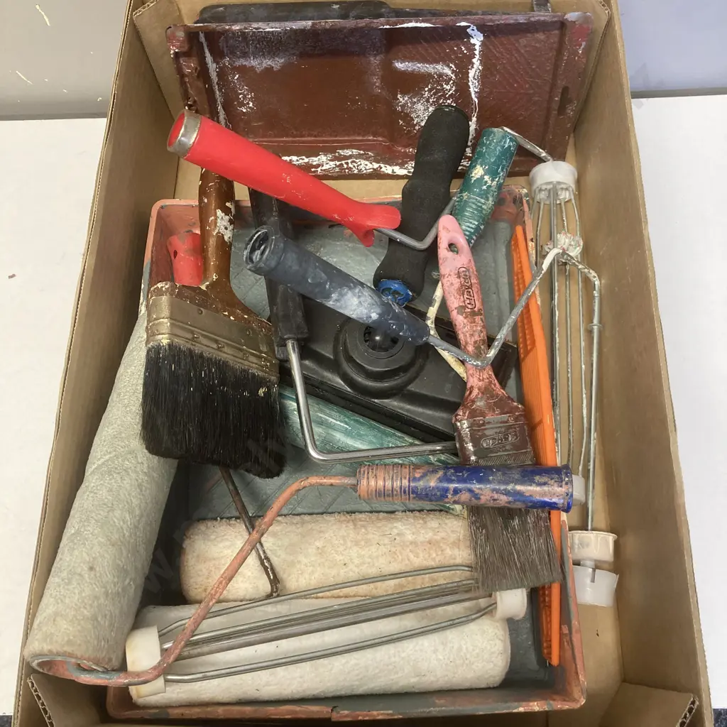 Box Lot Painting Items Image 1++