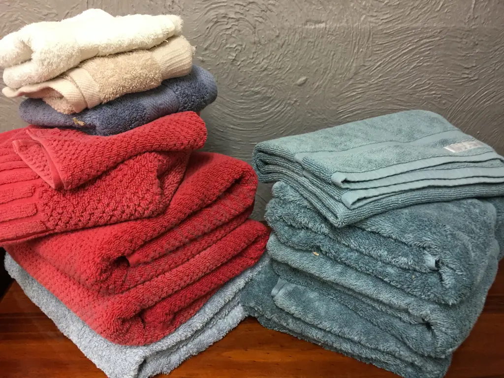 Assorted Towels, Hand Towels, Bath Mats - Including Sheridan Etc Image 1++