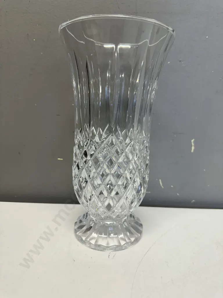Vintage Footed Cut Glass Vase H25cm.  Image 1++