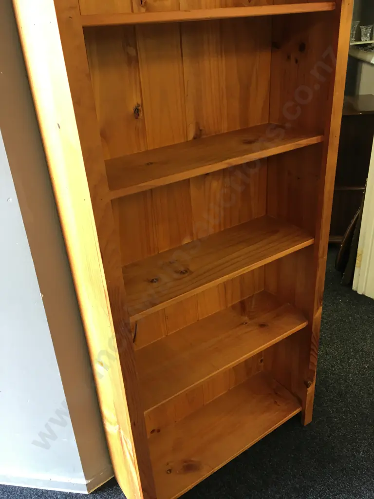Pine Bookcase With 4 Fixed Shelves. H179 W79 D29cm Image 1++