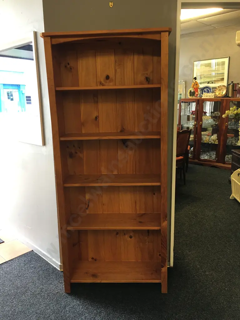 Pine Bookcase With 4 Fixed Shelves. H179 W79 D29cm Image 1++