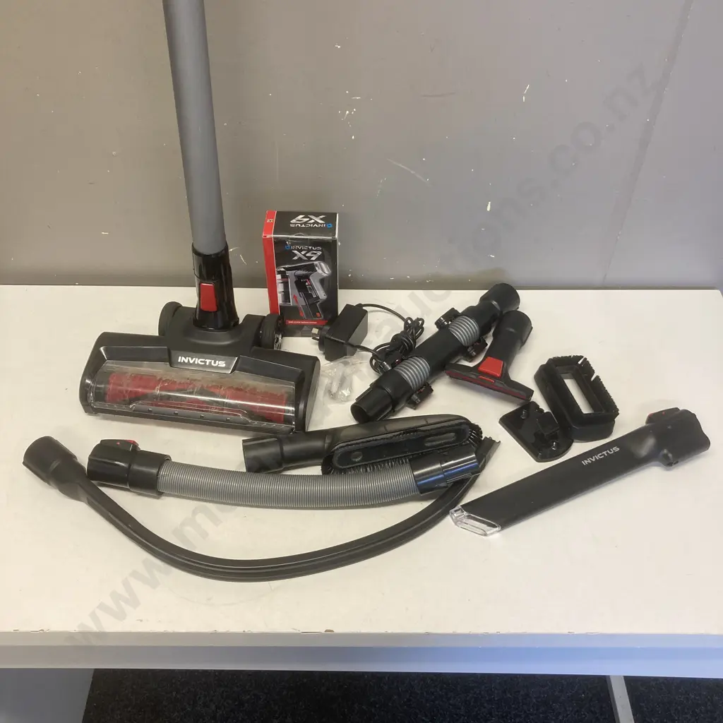Invictus X9 Cordless Vacuum Cleaner Image 1++
