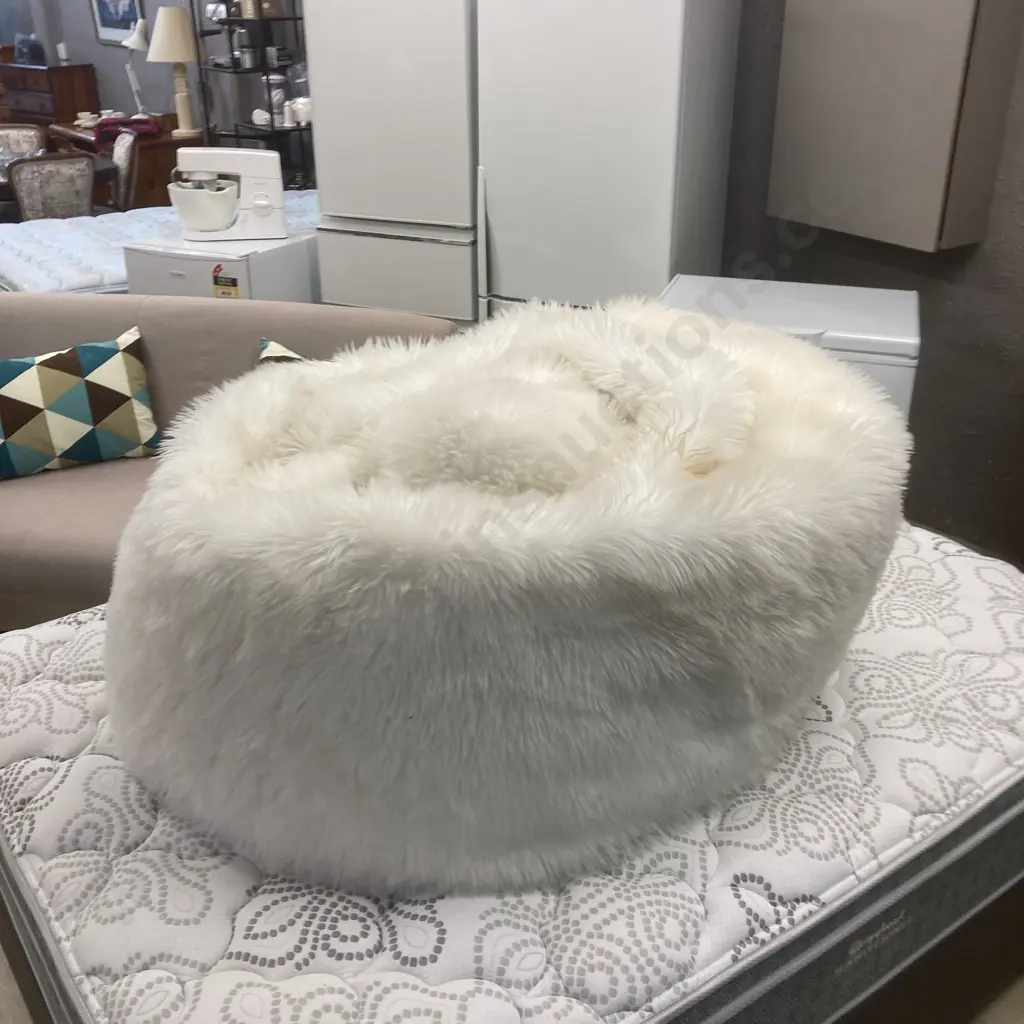 Large White Shaggy Bean Bag Image 1++