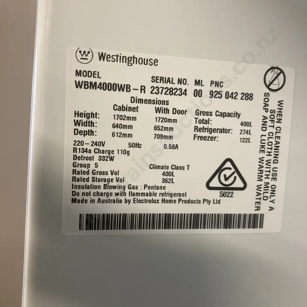 Westinghouse 400L Bottom Mount Fridge/Freezer White - Right Hinge, WBM4000WB-R Image 1++