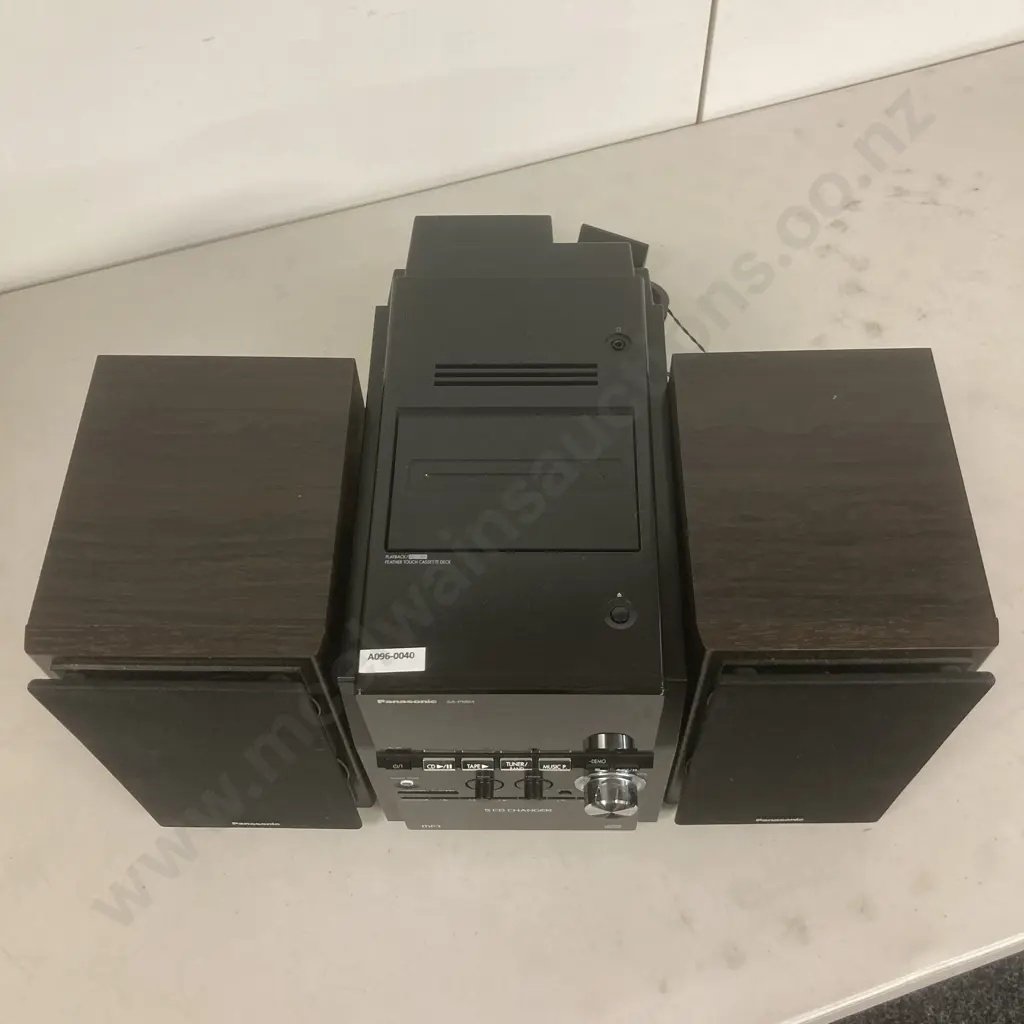 Panasonic SA-PM54 CD Stereo System (No Remote Control) Image 1++