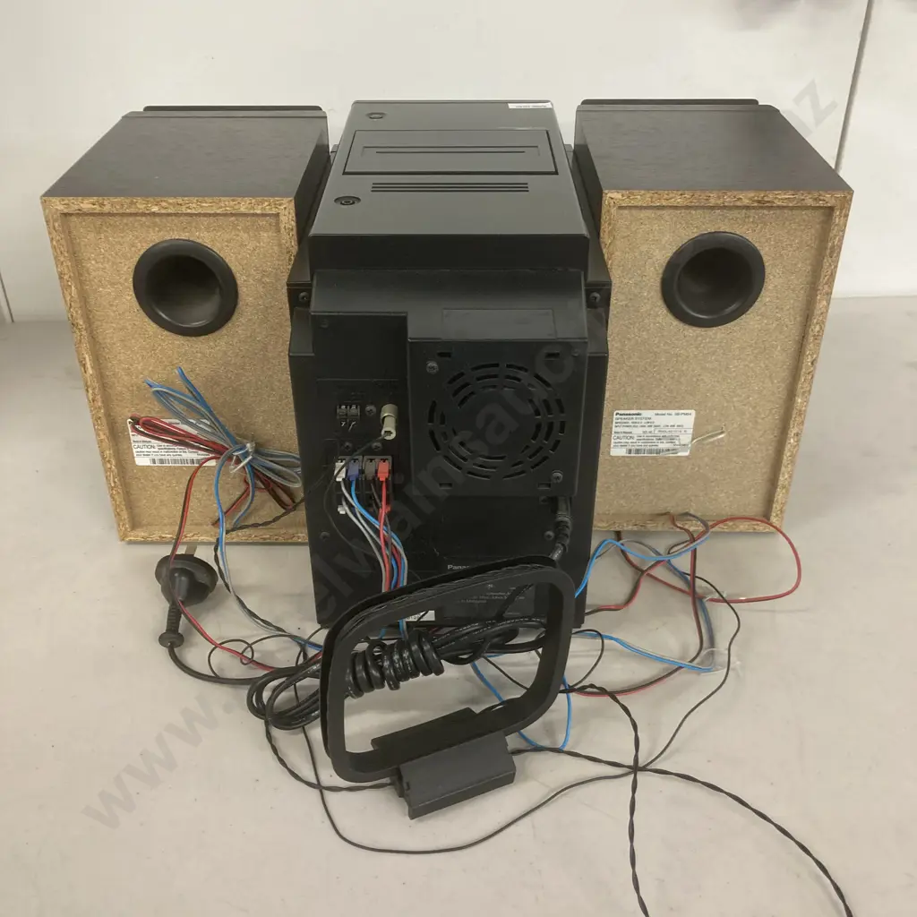 Panasonic SA-PM54 CD Stereo System (No Remote Control) Image 1++
