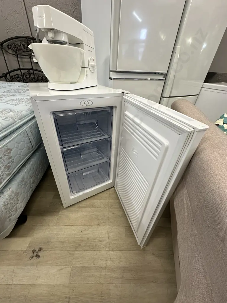 Tuscany 82 Litre Bar Freezer Model T83BF.2 Image 1++