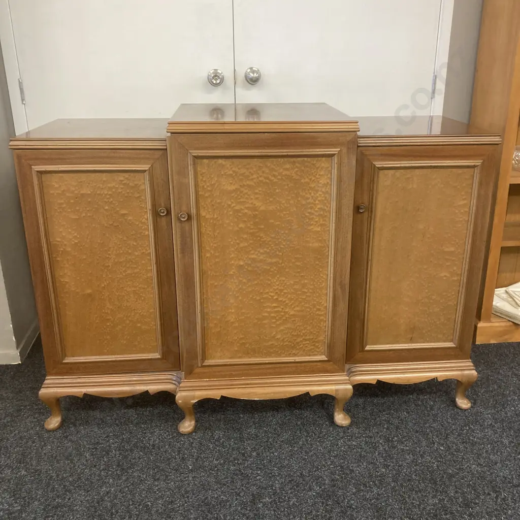 Mahogany & Burwood Sideboard (Gramaphone Cabinet) With Cabriole Legs. H99 W138 D54cm Image 1++