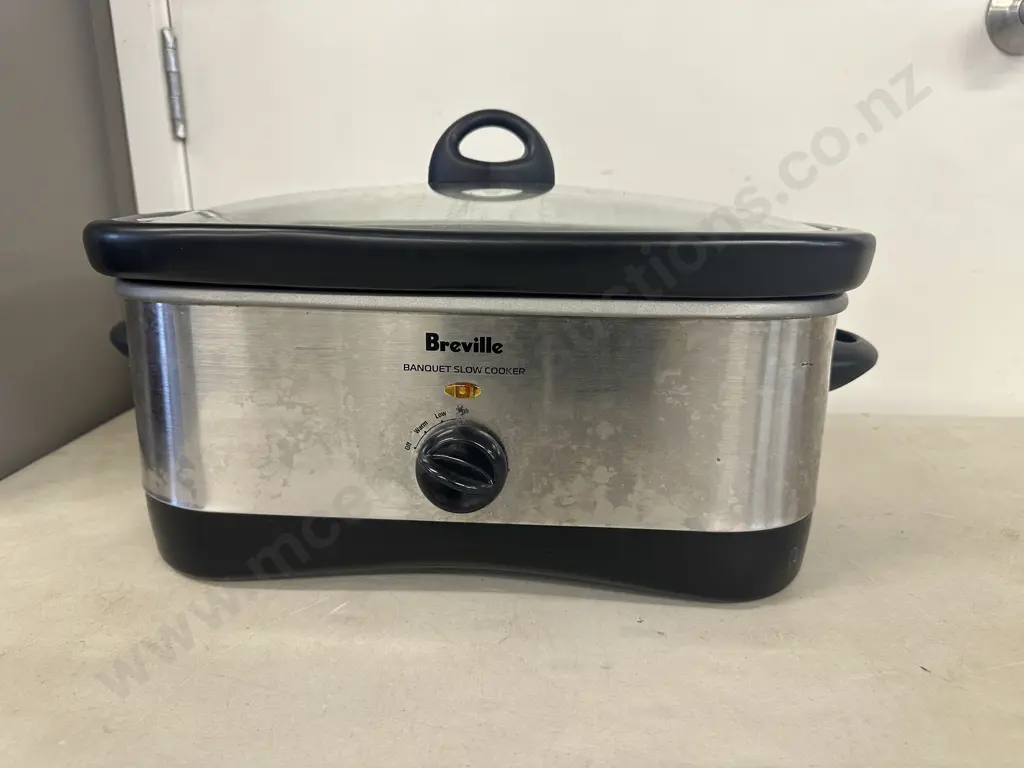 Breville Banquet Slow Cooker Model BSC4008 Image 1++