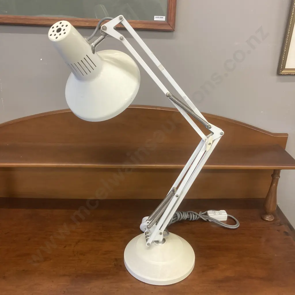Vintage Cream SuperLux Angle Poised Lamp Image 1++