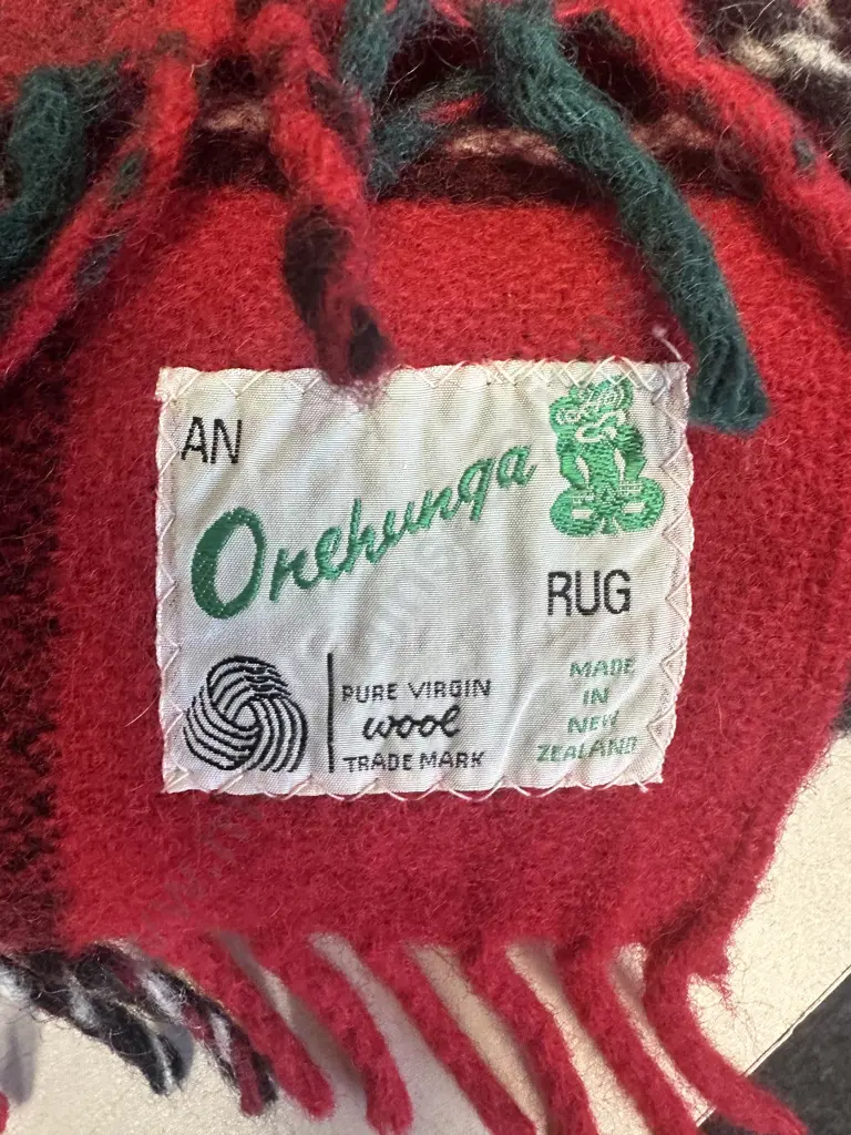 Onehunga Pure Virgin Wool Travel Rug - Red & Green Image 1++