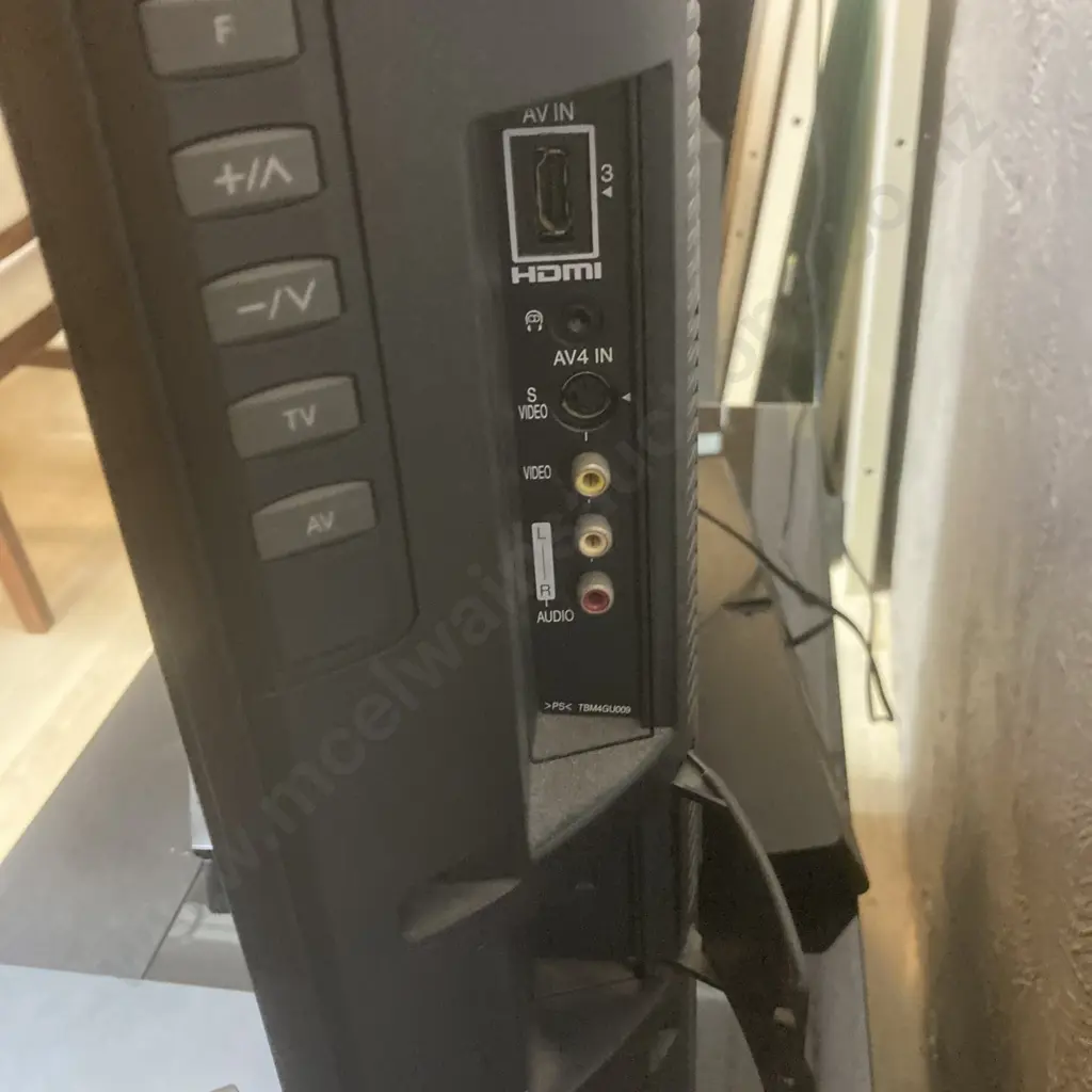 Panasonic Viera 37" TV Model TX-37LZ800A & DMR-XW390 500GB HDD DVD HD Freeview Recorder Twin Tuner & Remote Control Image 1++