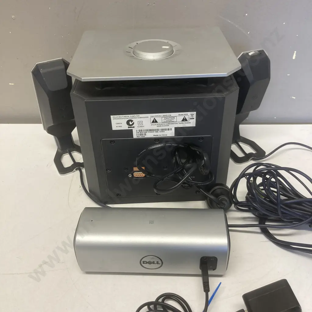 Dell Zylux Multi Media Computer Speaker System Image 1++
