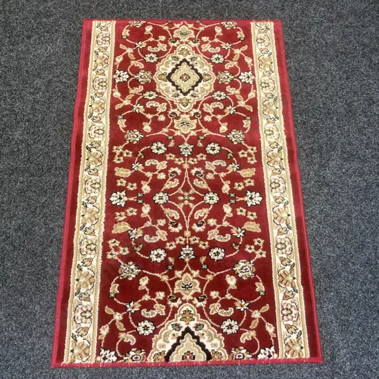 Persian Type Floor Rug. 130 x 80cm