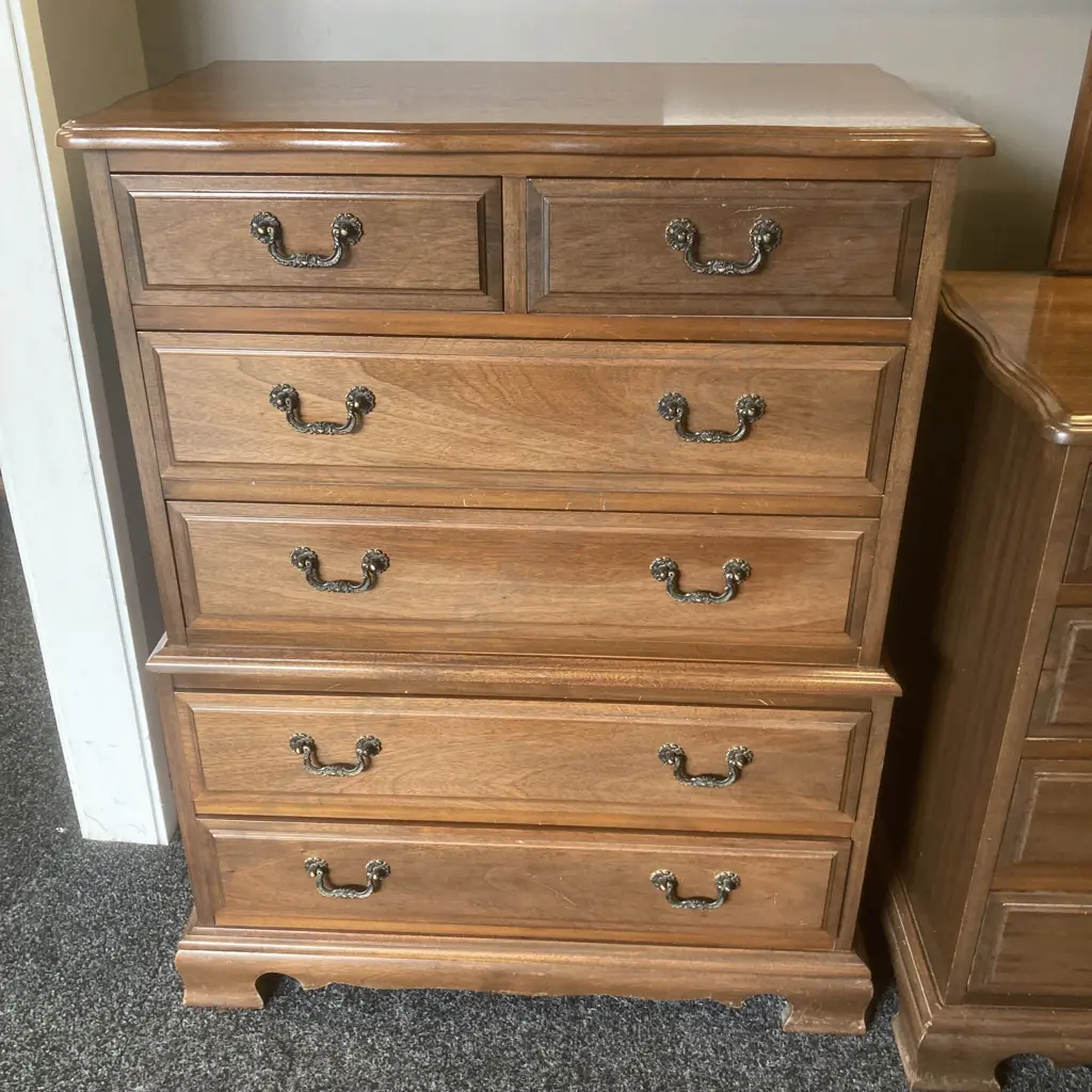 Mahogany Bedroom Suite - Pair of 3 Drawer Bedsides, 5 Drawer Tallboy, 10 Drawer Dressing Table With Fixed Mirror Image 1++