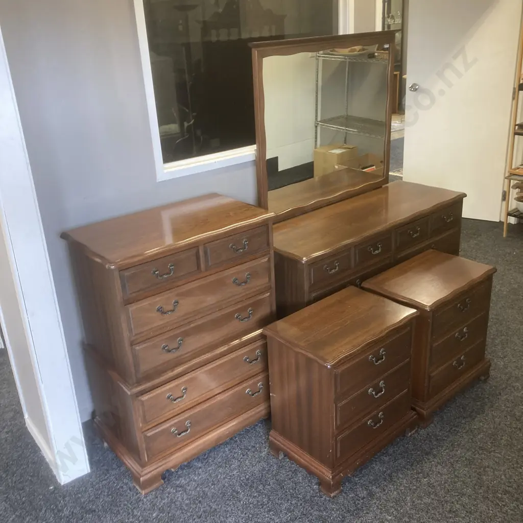 Mahogany Bedroom Suite - Pair of 3 Drawer Bedsides, 5 Drawer Tallboy, 10 Drawer Dressing Table With Fixed Mirror Image 1++