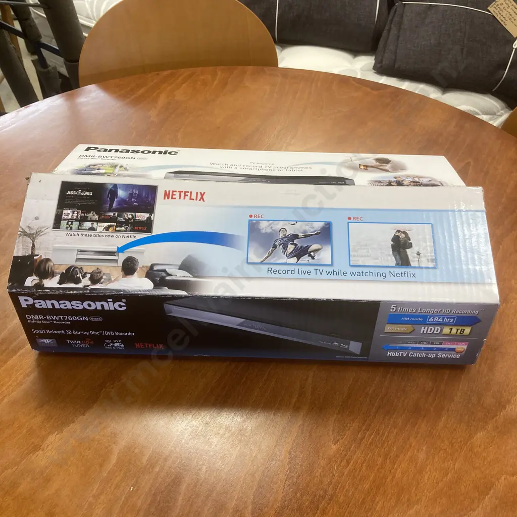 Panasonic 1TB Smart Blu-Ray Disc Twin HD Recorder DMR-BWT760GN, Black With Remote Control Image 1++