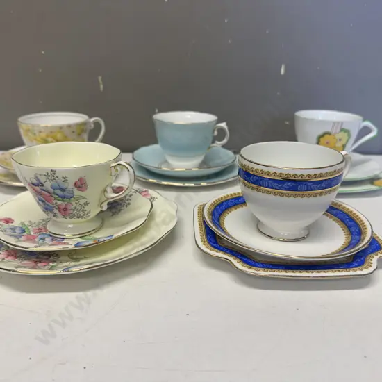 Selection of Vintage Trios x 5 Including Foley, Bell, Royal Vale