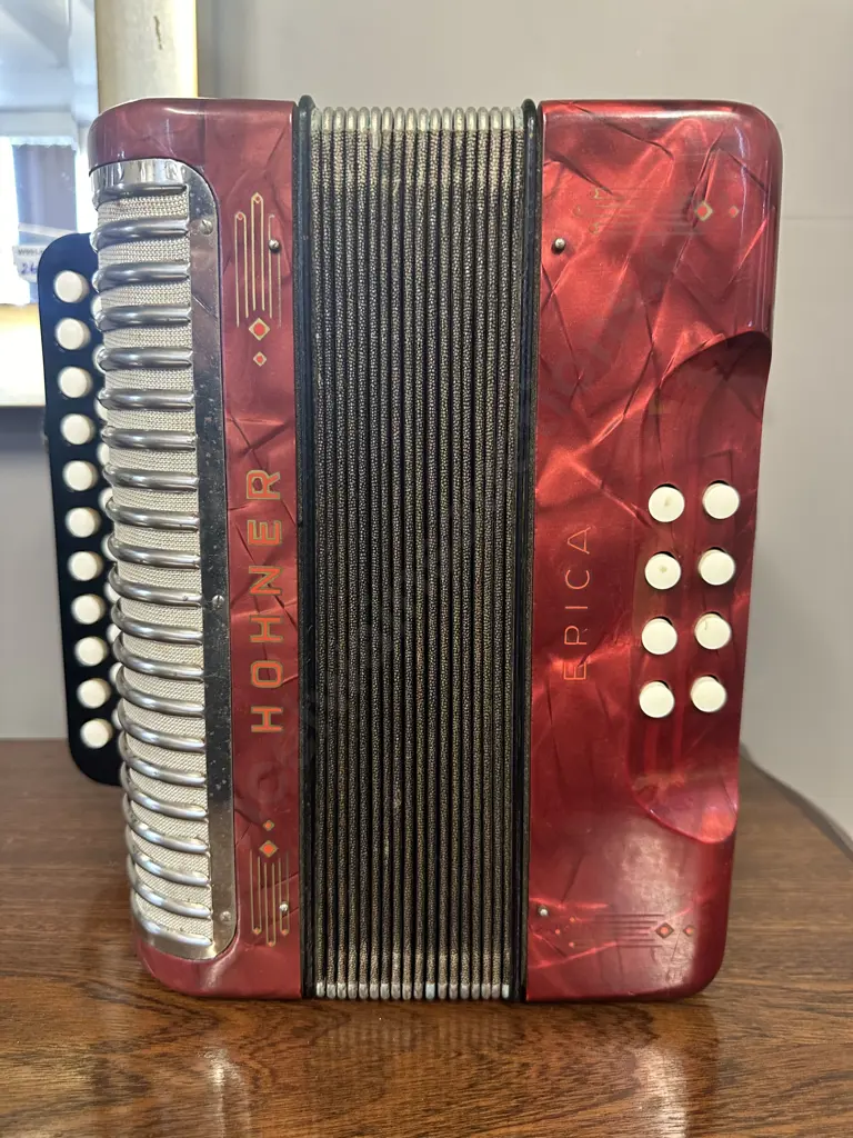 Small Vintage M.Hohner Accordion Image 1++