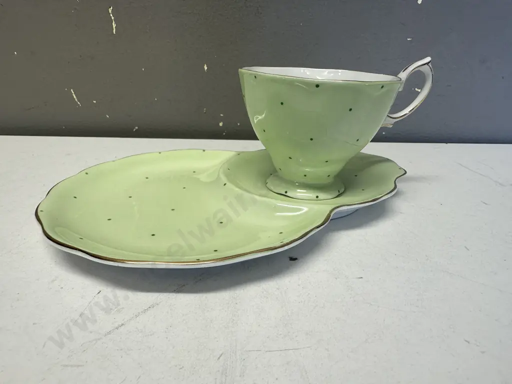 Royal Albert Tennis Set - Mint Green With Polka Dots Image 1++