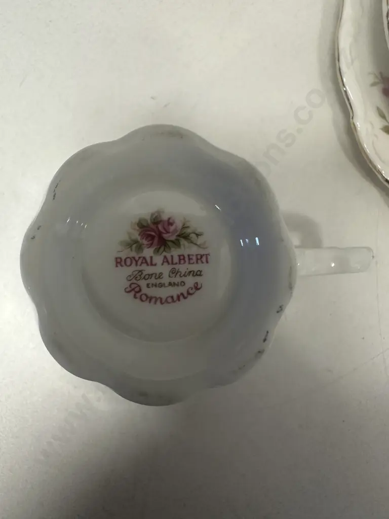 Vintage Royal Albert 'Romance' Trios x 4 With Duo & Extra Cup Image 1++