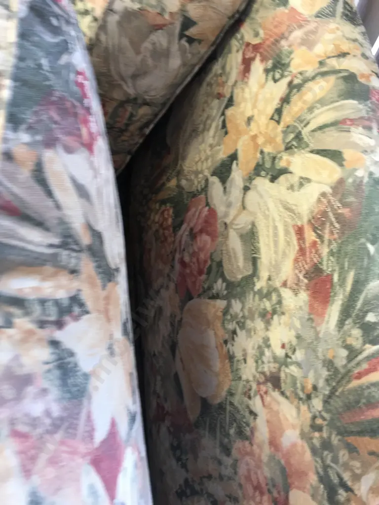 Three Seater Sofa, Pastel Floral Patterned Fabric, Rolled Arms, Turned Wooden Feet. L205cm Image 1++