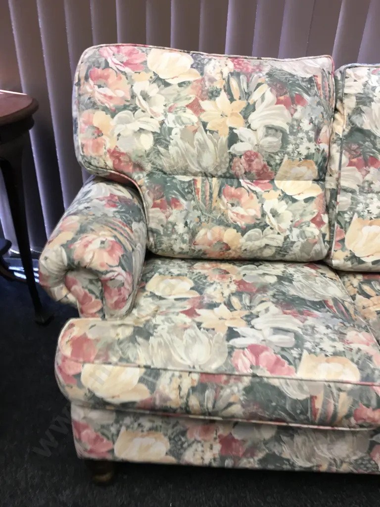 Three Seater Sofa, Pastel Floral Patterned Fabric, Rolled Arms, Turned Wooden Feet. L205cm Image 1++