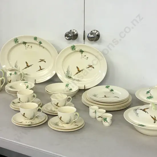 Royal Doulton 'The Coppice' Dinner Ware D5803