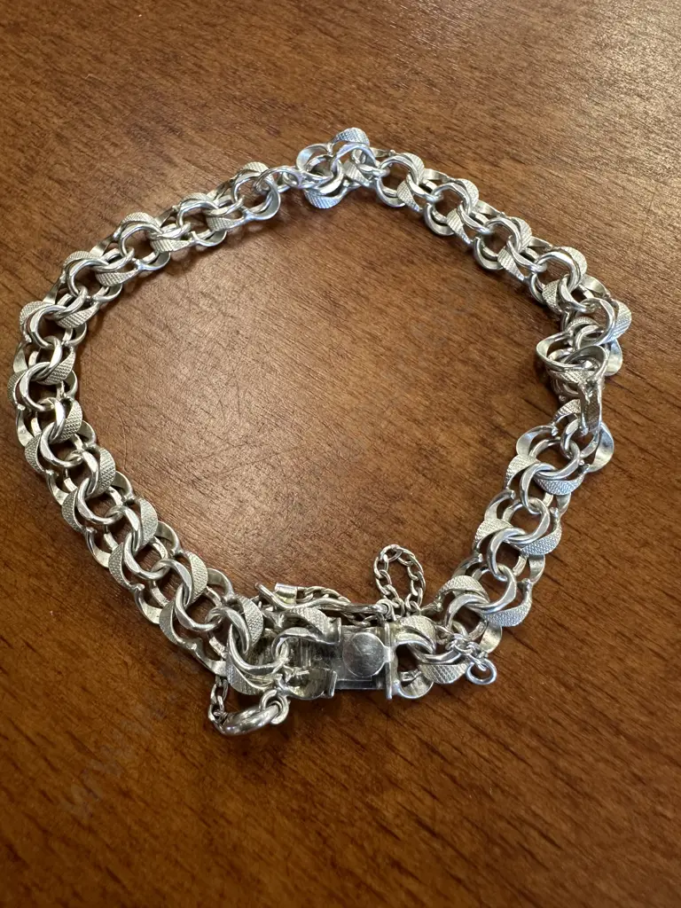 Vintage Bracelet With Safety Chain  Image 1++