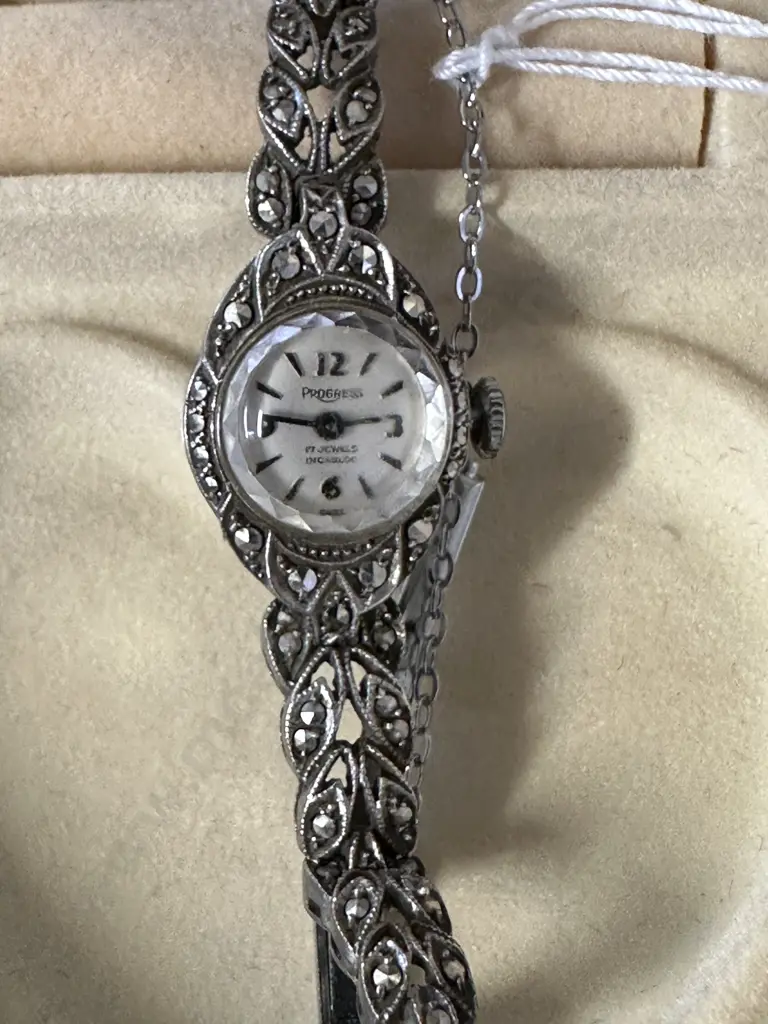 Vintage Art Deco Marcasite Progress  Watch 17 Jewels Image 1++