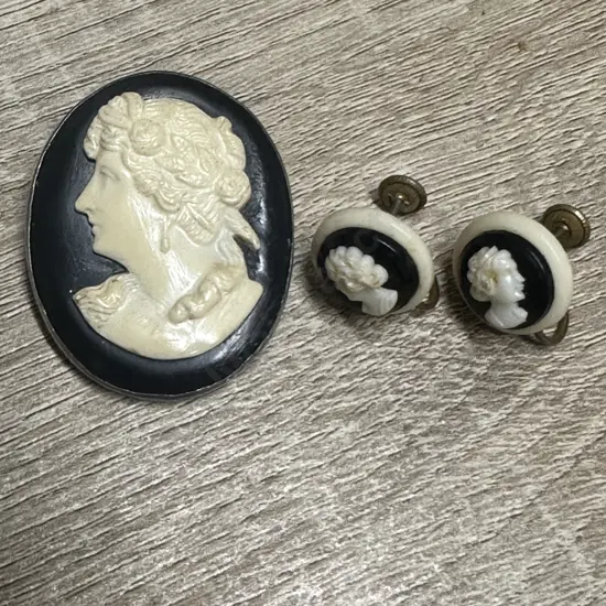 Vintage Black Raised Cameo Brooch Stamped & Earings